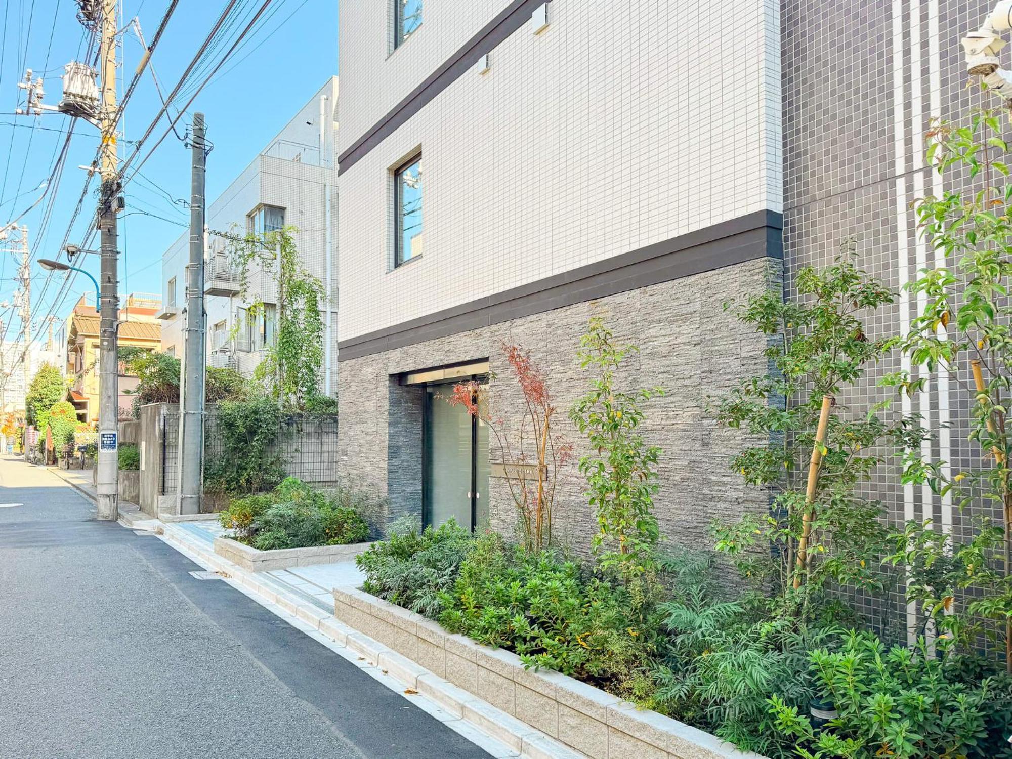 Triphome Shinjuku East 4f Tokyo
